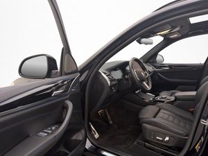 BMW iX3 bild 13