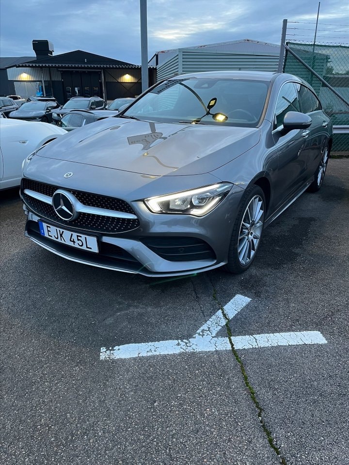 Mercedes CLA250