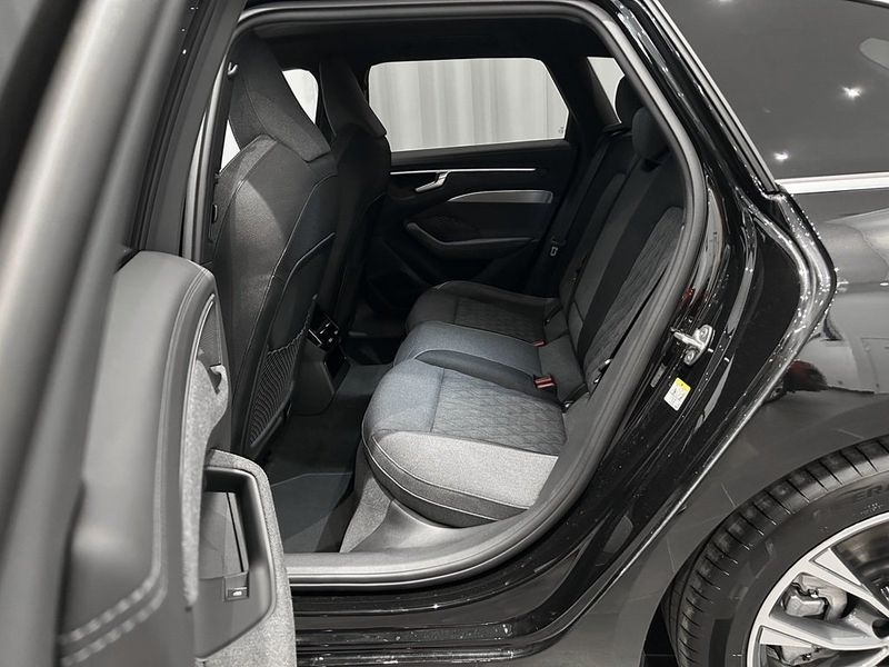 Audi A6 bild 8
