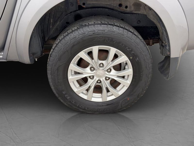 Mitsubishi L200 bild 29