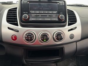 Mitsubishi L200 bild 23