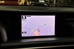 Lexus IS bild 18