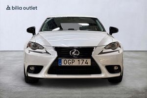 Lexus IS bild 3