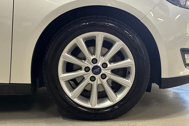 Ford Focus bild 11