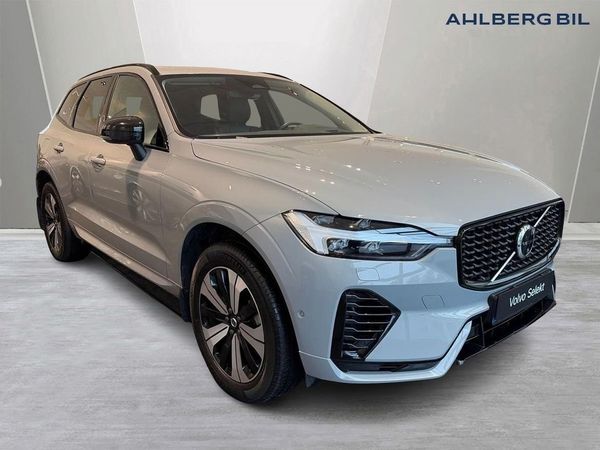 Volvo XC60 T6 Plus Dark Nordic Edition, Dragkrok, 360 Kamera, H&K - 2025