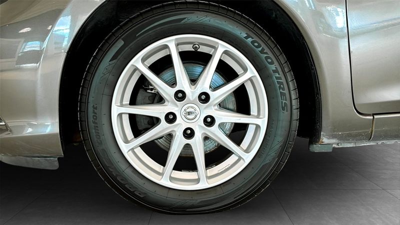 Nissan Pulsar bild 9