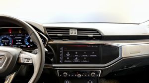 Audi Q3 bild 11