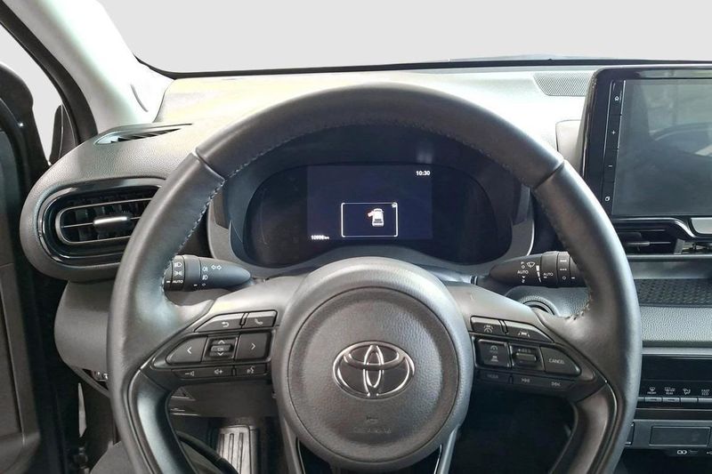 Toyota Yaris bild 10