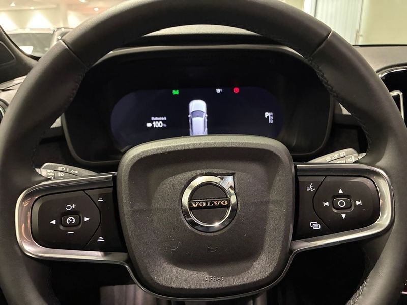 Volvo EX40 bild 13