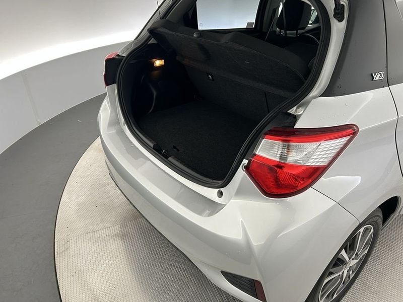 Toyota Yaris bild 10