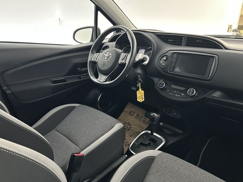 Toyota Yaris bild 12