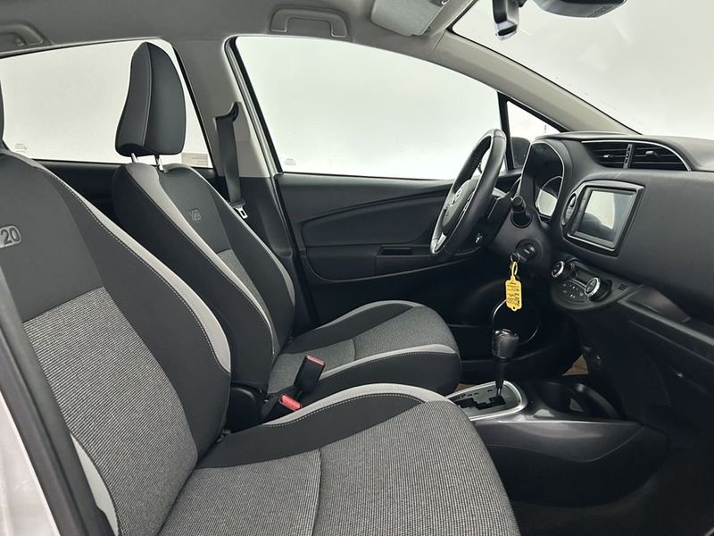 Toyota Yaris bild 13