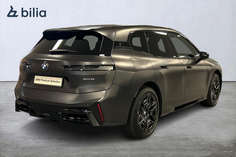 BMW iX bild 16