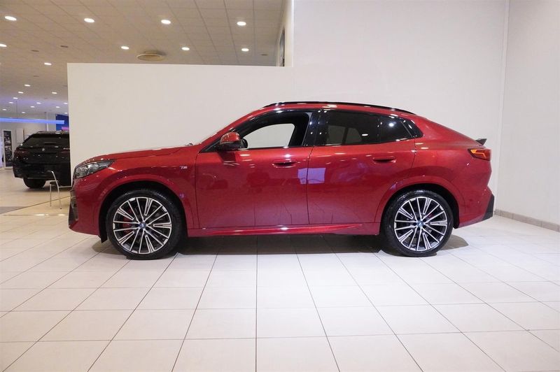 BMW iX2 bild 4