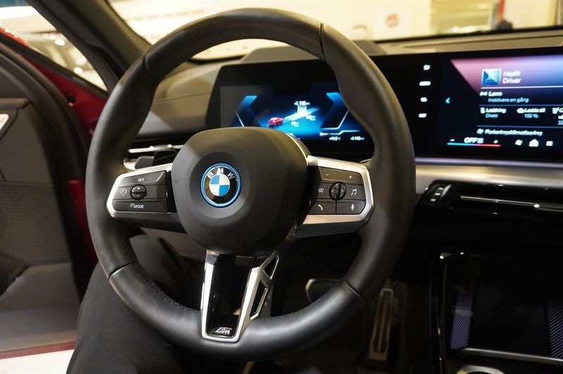 BMW iX2 bild 15