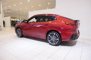 BMW iX2 bild 5