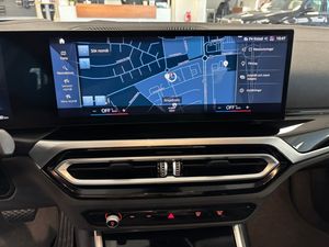BMW i4 bild 6