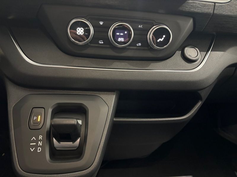 Nissan Primastar bild 14
