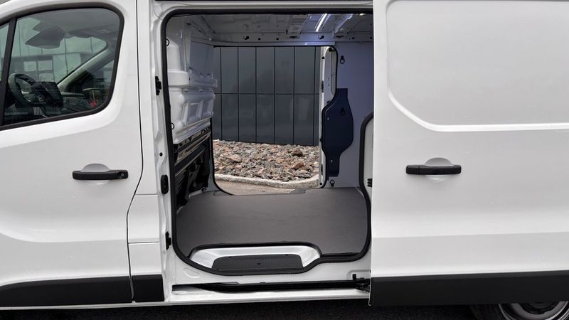 Nissan Primastar bild 18