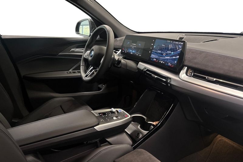 BMW iX2 bild 6