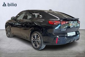 BMW iX2 bild 2