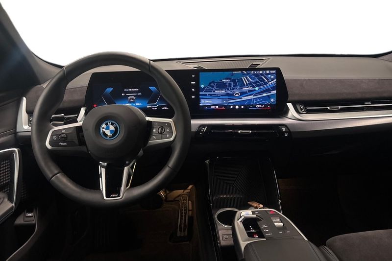 BMW iX2 bild 8