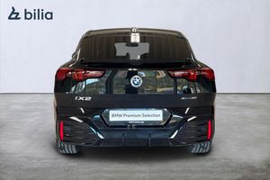 BMW iX2 bild 4