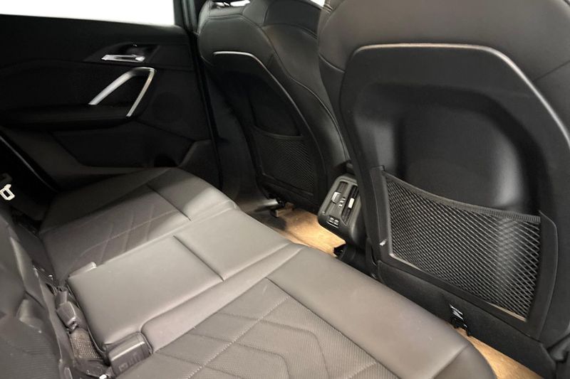 BMW X1 bild 7
