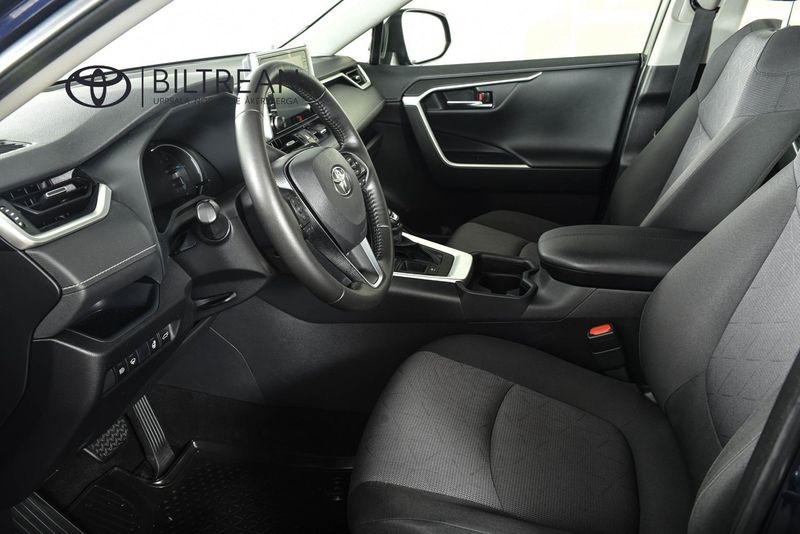 Toyota RAV4 bild 6