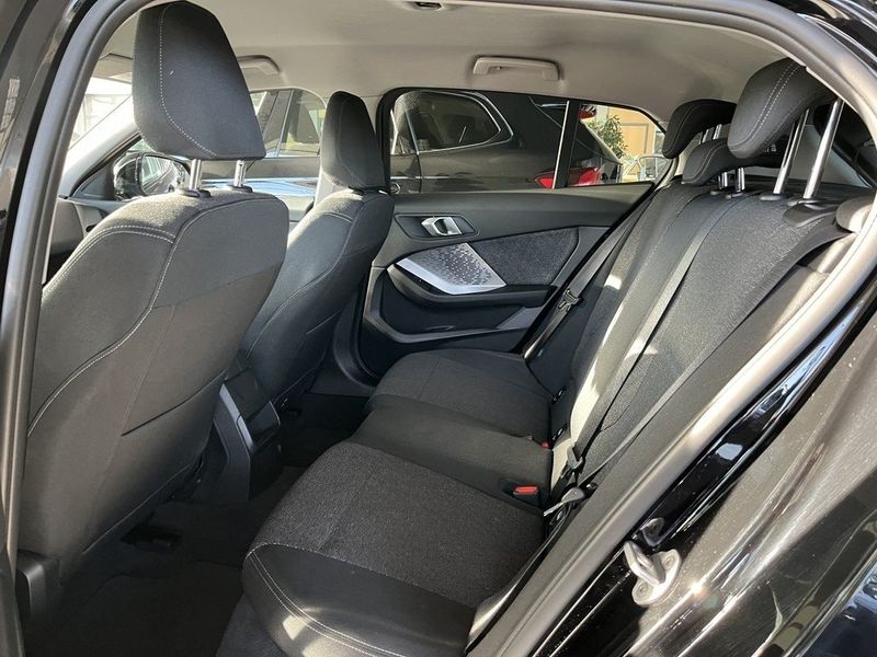 BMW 120 bild 11