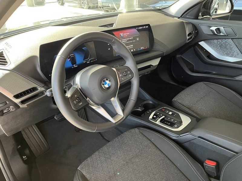 BMW 120 bild 6