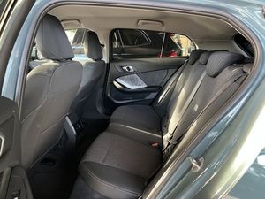 BMW 120 bild 11