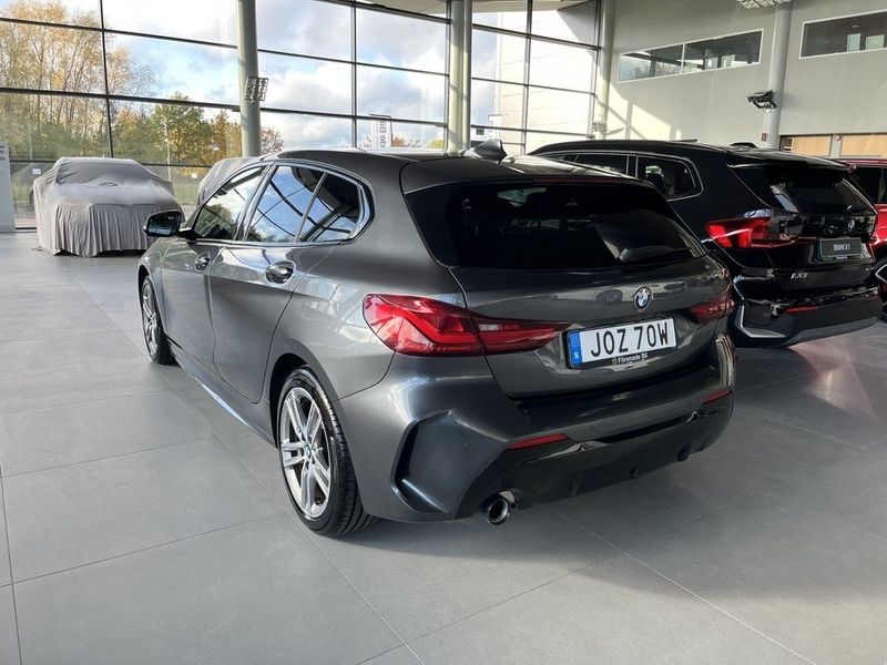 BMW 118 bild 12