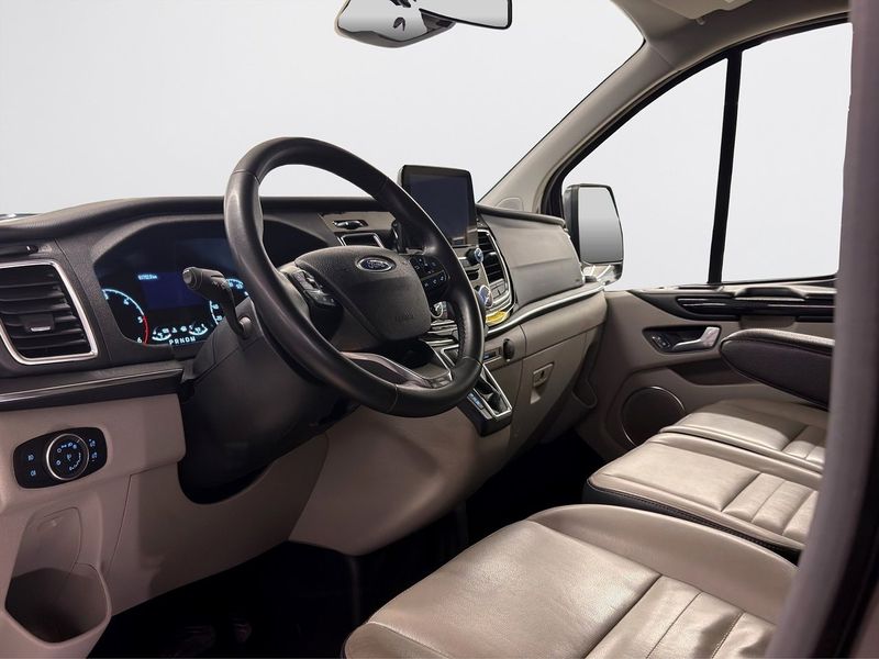 Ford Tourneo Custom bild 16