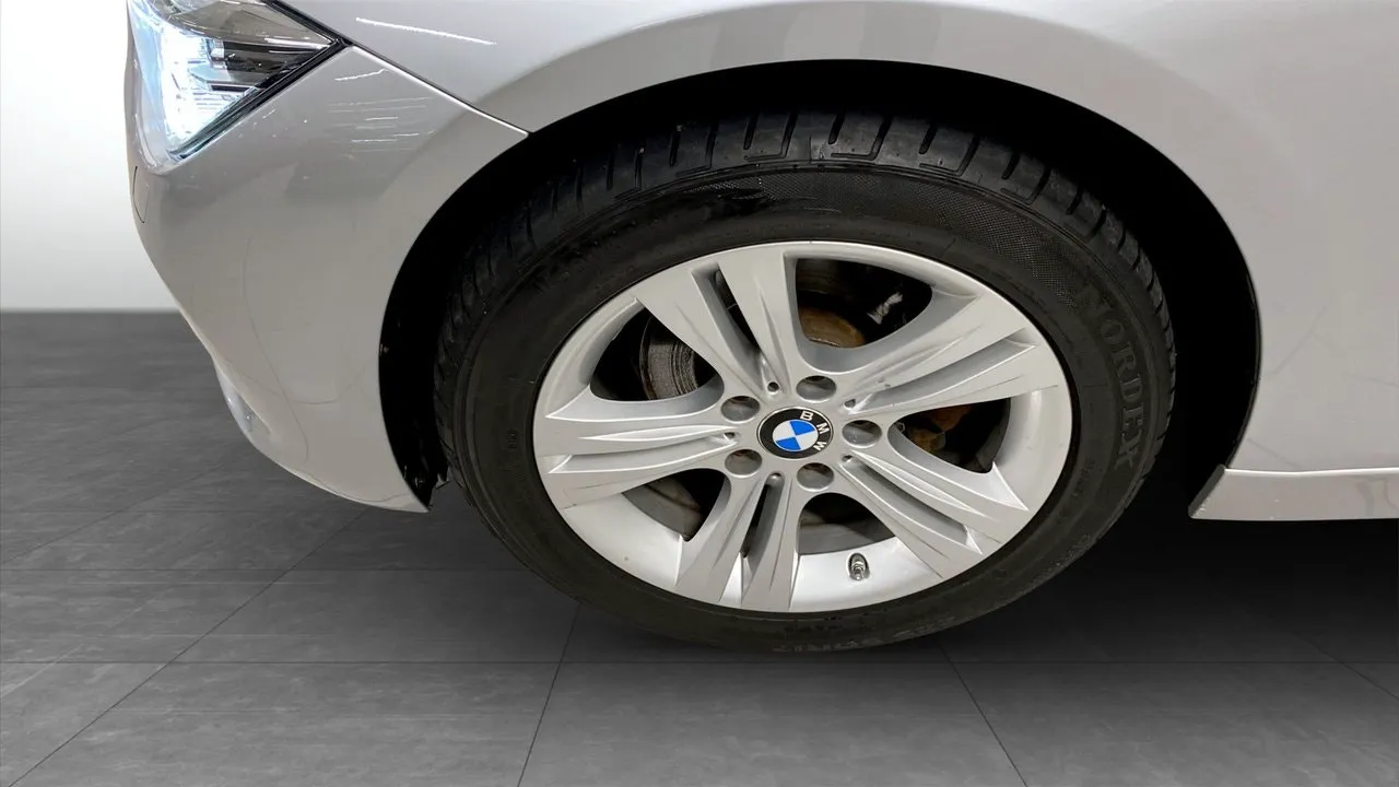 BMW 318 bild 6