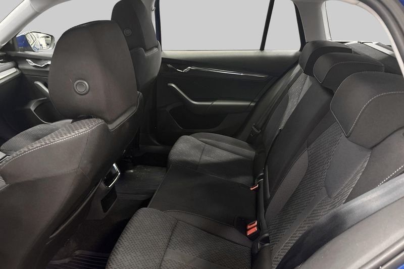 Skoda Octavia bild 9