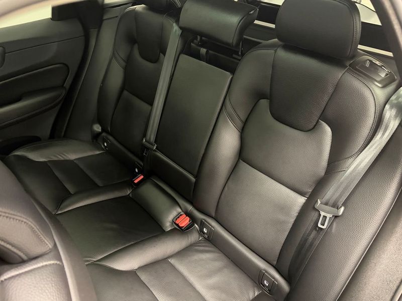 Volvo XC60 bild 19