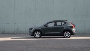 Volvo EX40 bild 12
