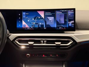 BMW i4 bild 15