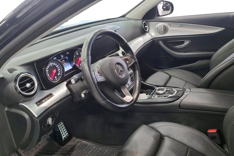 Mercedes E220 bild 6
