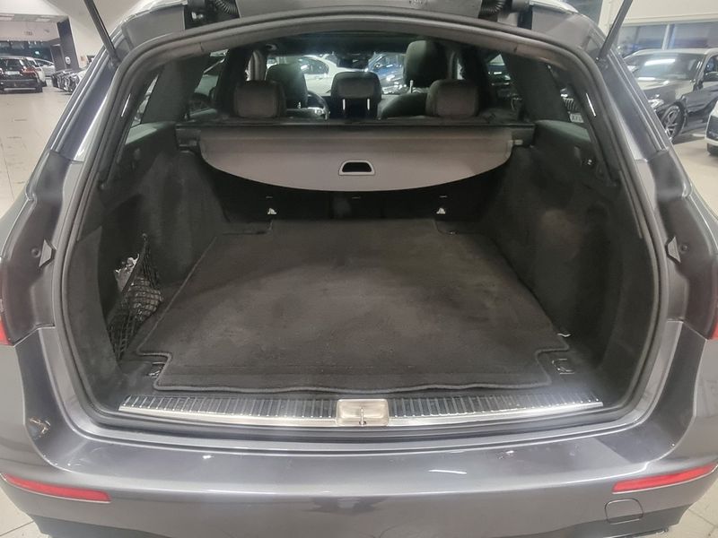 Mercedes E220 bild 6