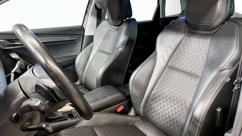 Skoda Karoq bild 8