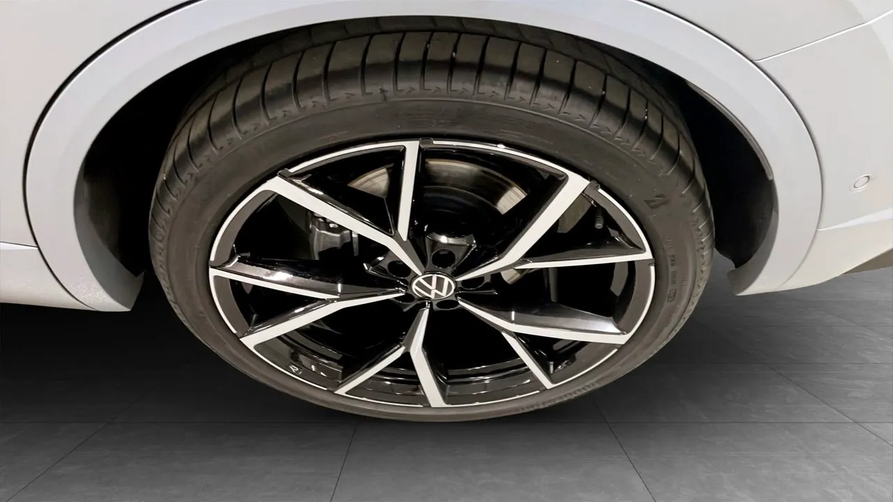 Volkswagen Touareg bild 6