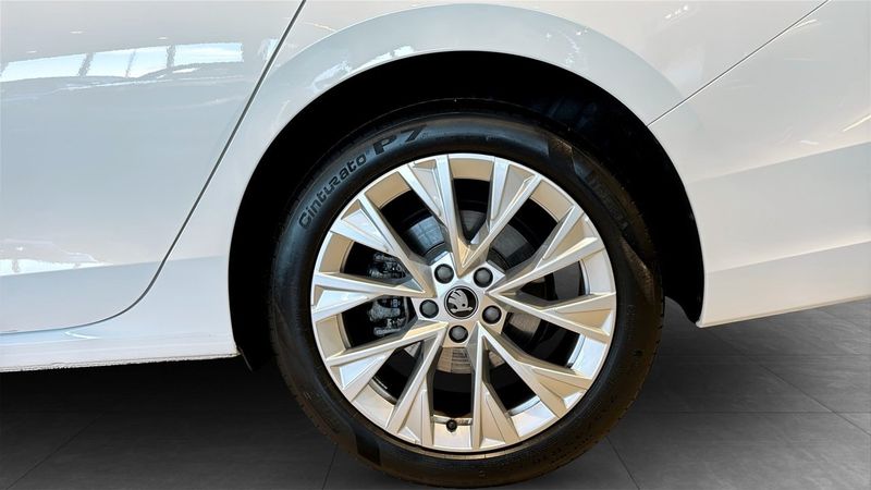 Skoda Superb bild 6