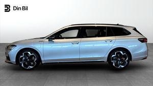 Skoda Superb bild 2