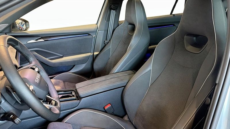 Skoda Superb bild 8
