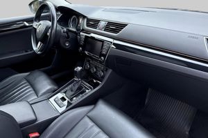 Skoda Superb bild 13