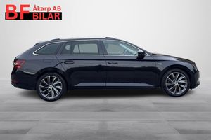 Skoda Superb bild 9