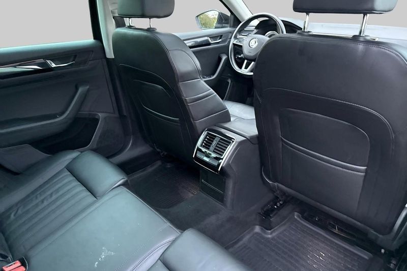 Skoda Superb bild 10