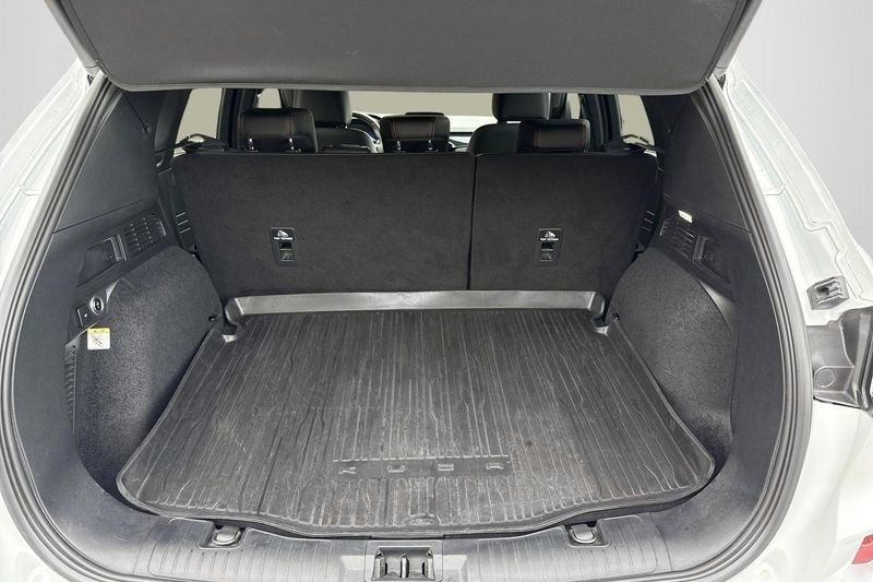 Ford Kuga bild 7